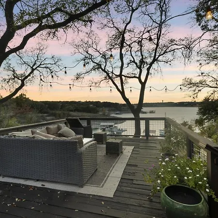 Lakefront On Lake Travis Residence